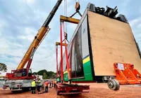 Trens do VLT chegam à Bahia de carretas; saiba custo da operação