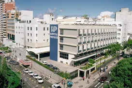 Elevador cai com funcionárias dentro em hospital famoso de Salvador - Imagem