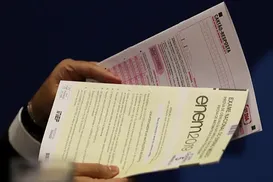 Voluntários do Enem podem receber mais de R$ 2 mil; saiba como - Imagem