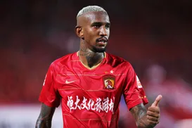 Talisca revela conversas sobre volta ao Bahia: "Posso assinar pré-contrato" - Imagem