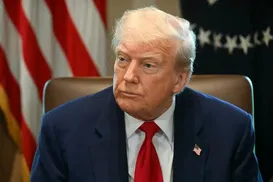 Trump impõe tarifa de 50% para o Brasil por 'perseguição' a Bolsonaro - Imagem