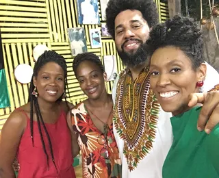 Professor da UFBA vive com 3 esposas e desafia o mito do amor ocidental