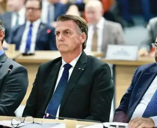 Advogado de Bolsonaro rebate acusações de Mauro Cid