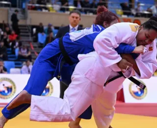 Bia Souza cai nas oitavas e adia sonho do título mundial