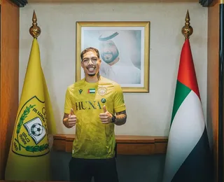 Dispensado do Vitória, lateral-esquerdo é anunciado por clube Árabe
