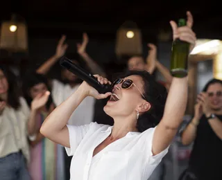 Onde cantar em Salvador: 6 karaokês para se divertir à noite