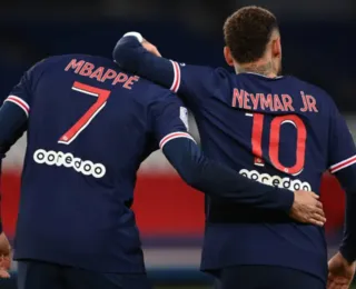 Presidente do PSG elogia Neymar e admite conflito com Mbappé