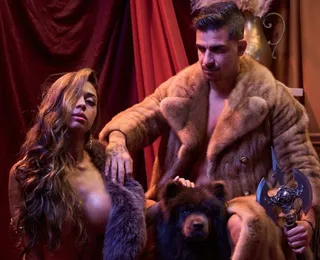 “Sem tabus”: influencer do poliamor pede pra ver marido com outro homem