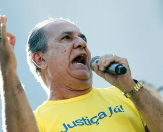 Ao lado de Bolsonaro, Malafaia diz que direita é "prostituta e vagabunda"