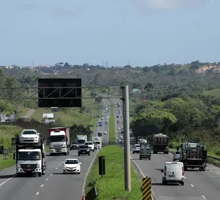 Vai viajar de carro no feriado? Conheça os cuidados e dicas essenciais - Imagem