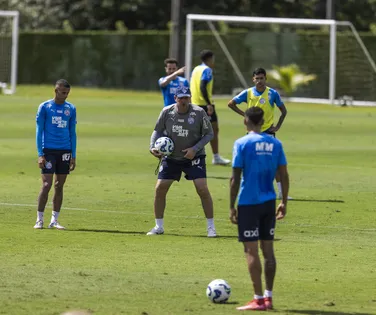Bahia está escalado com força máxima para enfrentar o Bragantino - Imagem