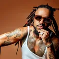Atração do Festival A TARDE FM, Rael lança álbum com grandes artistas imagem