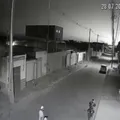 Criança de 1 ano morre atropelada por carro em alta velocidade imagem