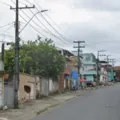 Criança é baleada na perna enquanto empinava pipas no Subúrbio imagem