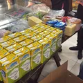 Delicatessens de bairros nobres são autuadas com itens fora da validade imagem