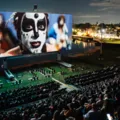 Parceiro de A TARDE, Open Air Brasil chega a Salvador com maior tela de cinema do mundo ao ar livre imagem