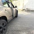 Homem é encontrado morto e algemado em rua residencial no Cabula imagem