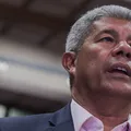 Jerônimo critica tarifaço de Trump, mas vê espaço para diálogo imagem