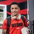 Matheuzinho está fora de Vitória x Mirassol; saiba motivo imagem