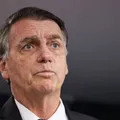 Moraes determina policiamento integral de Bolsonaro em Brasília imagem