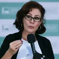 Foragida, deputada Carla Zambelli é presa na Itália imagem