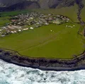 O lugar mais difícil de visitar: a ilha onde a viagem é tão épica quanto o destino imagem