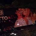 Ônibus do cantor Netto Brito se envolve em grave acidente com morte imagem