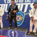 Policial civil brilha no Jiu-Jitsu: investigador é campeão em competição imagem