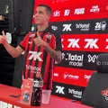 Regularizado, Aitor Cantalapiedra já pode estrear pelo Vitória; saiba imagem