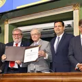 Jurista Roberto Rosas recebe Medalha Thomé de Souza da Câmara de Salvador imagem