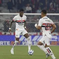 São Paulo perde titular e deve ter time alternativo contra o Vitória imagem