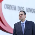 Sem citar Moraes e Bolsonaro, OAB critica prisão antes da condenação imagem