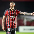 Aitor Cantalapiedra exalta torcida do Vitória: "Jogamos com um a mais" imagem