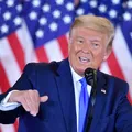 Trump reduz prazo para Putin encerrar guerra na Ucrânia imagem