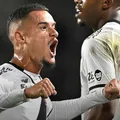 Vasco vence CSA, quebra jejum e avança às quartas da Copa do Brasil imagem