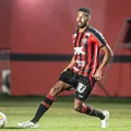 Willian Oliveira é suspenso e vira desfalque contra o RB Bragantino imagem