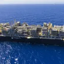 Preços do petróleo continuam em queda com aumento do tráfego em Ormuz