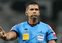 Árbitro envolvido em polêmicas na Série A vai apitar São Paulo x Vitória imagem