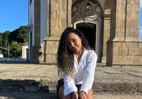 Baiana desafia universidade após ter cota negada em medicina: "Não sei quem sou" imagem