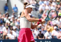 Bia Haddad atropela grega e vai às oitavas de final do US Open imagem