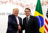 Bolsonaro exalta Trump após elogios e tarifa de 50% ao Brasil imagem