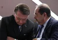 Defesa de Bolsonaro contesta tese de minuta do golpe durante julgamento imagem