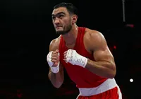 Campeão olímpico de boxe é suspenso provisoriamente por doping imagem