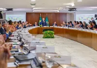 De olho em 2026, Lula convoca reunião ministerial imagem