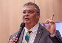 Dino é oficialmente Cidadão Baiano e celebra história do estado