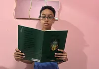 Estudante baiano publica livro de fábulas aos 12 anos imagem
