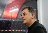 Fábio Mota garante Vitória na briga pela Sul-Americana: "Sem sustos" imagem