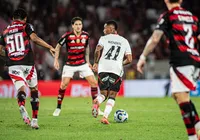 Flamengo 8x0 Vitória é a maior goleada do século XXI no Brasileirão imagem