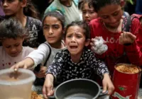 Israel abre corredores humanitários em Gaza imagem