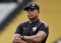 Laelson Lopes é demitido após eliminação do Vitória no Baiano Sub-20 imagem